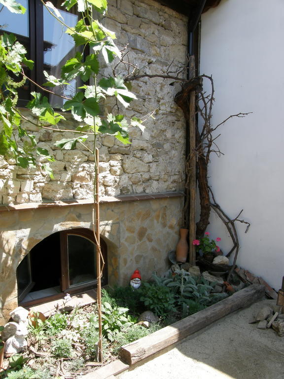 Emona Guest House Nesebar Eksteriør bilde
